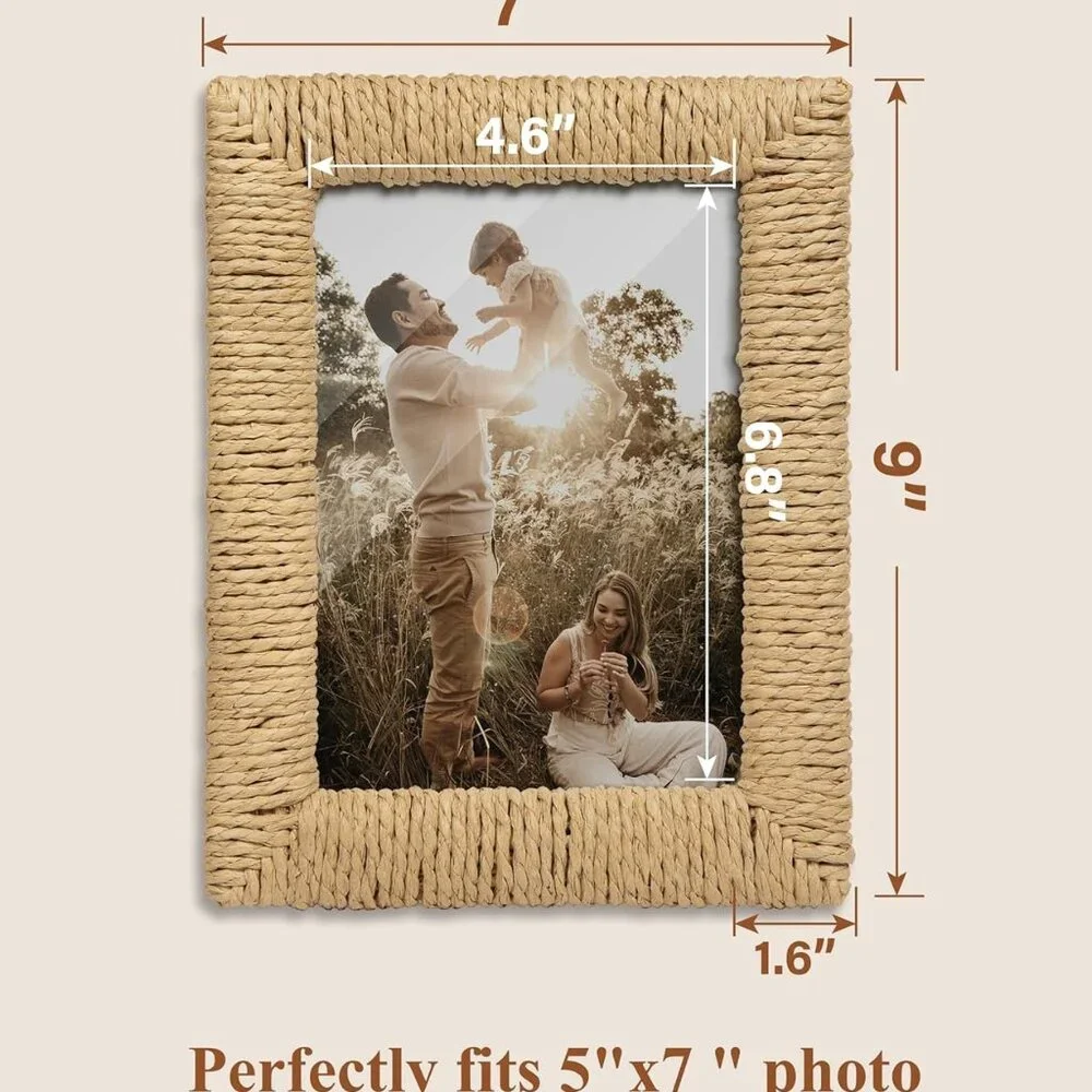 Natural Rattan 5 X 7 Picture Frame/NIB